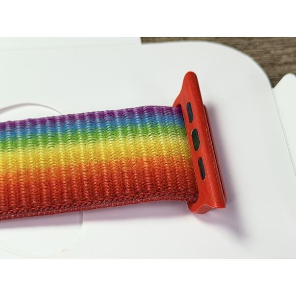 Apple watch Sport loop 44mm band Pride Edition 2019 - Picture 5 of 7